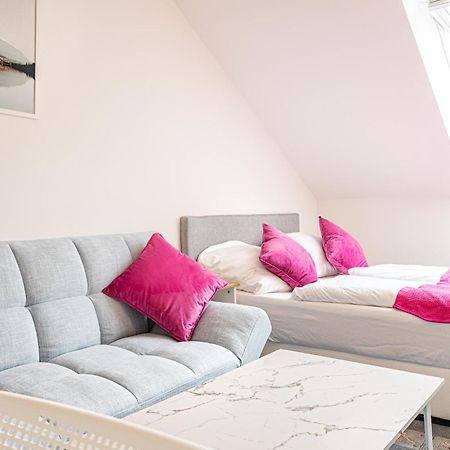 Airy Attic Apt.: Stylish Studio At Penzing Area Wien Eksteriør bilde